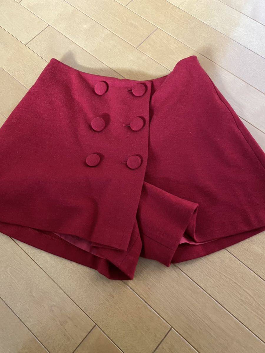 新品 アニエスべー To b by agnes b ミニスカート風ショート 新品 アニエスべー To b by agnes b ミニスカート風ショート