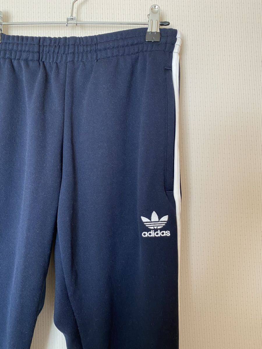 美品◆アディダスオリジナルス　adidas Originalsトラックパンツ◆３本線ジャージ◆ネイビー◆サイズS ジャージパンツ