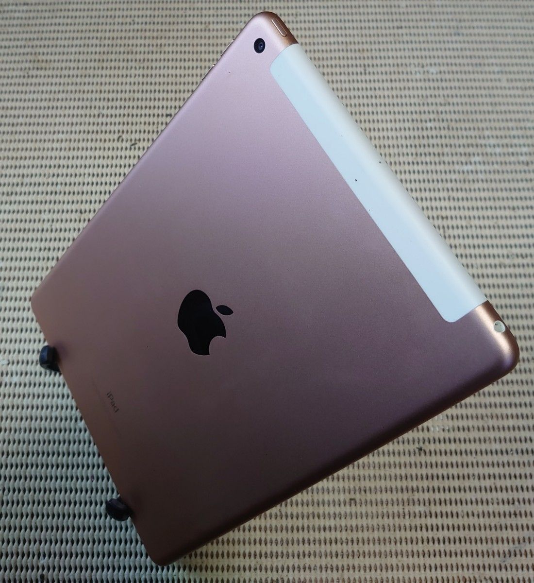 VJMXJ 完動品SIMフリー美品iPad第6世代(A1954)本体32GB|Yahoo!フリマ