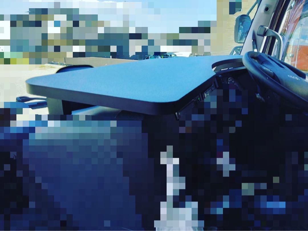 ギガ ファイブスター 専用設計 フロント テーブル A タイプ　ダッシュマット　レトロ　マーカー　金華山　シフトノブ　LED_画像4