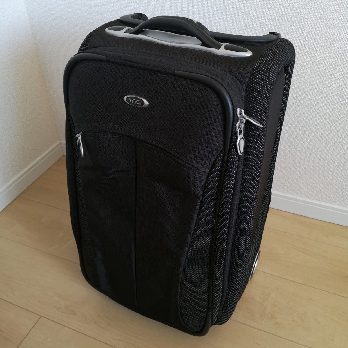 TUMI キャリースーツケース|Yahoo!フリマ(旧PayPayフリマ) TUMI キャリースーツケース|Yahoo!フリマ(旧PayPayフリマ)