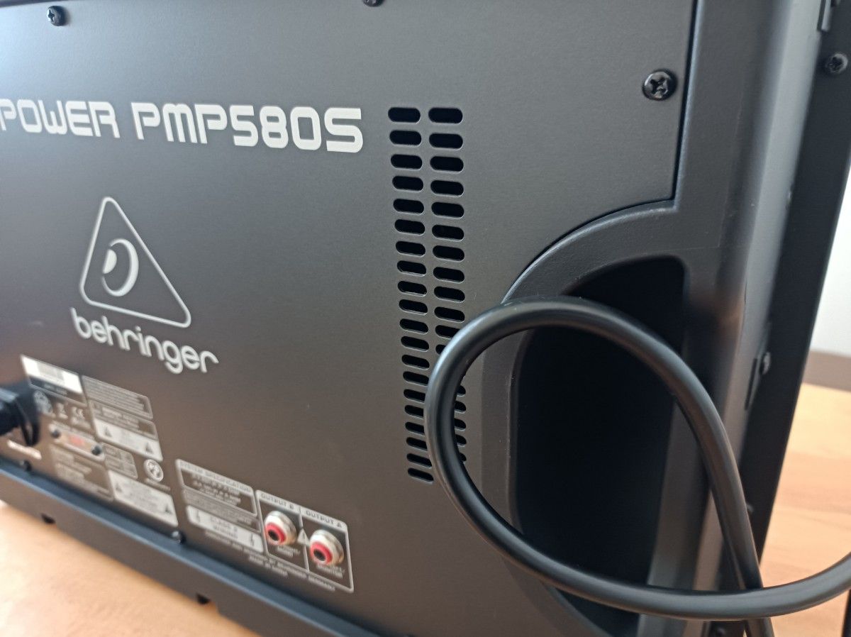 BEHRINGER ベリンガー PMP580S パワードミキサー|Yahoo!フリマ BEHRINGER ベリンガー PMP580S パワードミキサー|Yahoo!フリマ