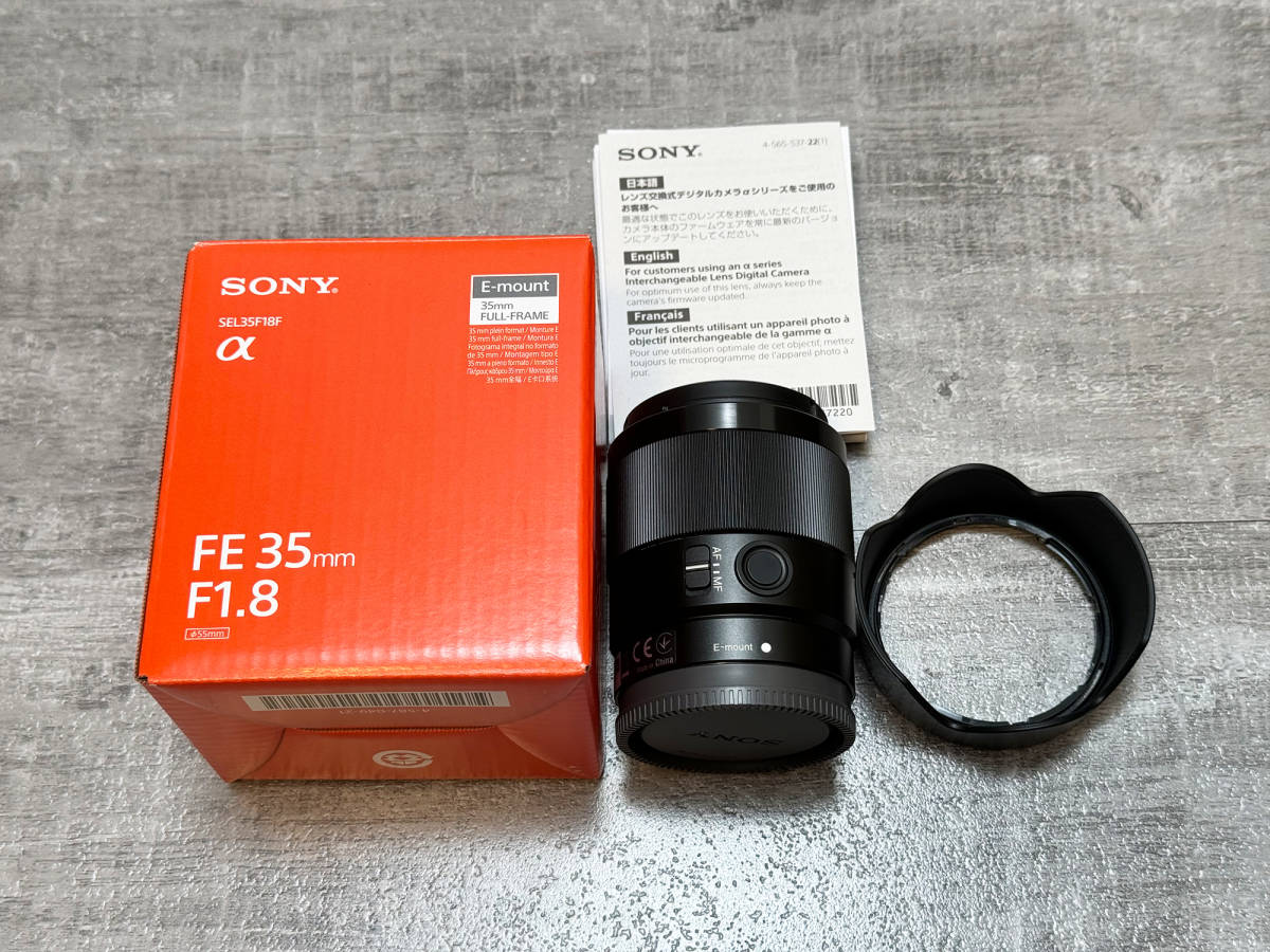 大人気新作 【美品】SONY SEL35F18F（広角単焦点レンズ・Eマウント