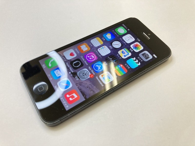 HE894 au iPhone5 32GB ブラック 判定◯ ジャンク ロックOFF_画像1