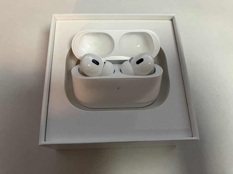 ☆決算特価商品☆ FF994 AirPods Pro 第2世代 MQD83J/A 箱/付属品あり