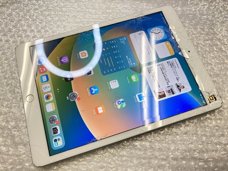 iPad（第7世代） Wi-Fi+Cellular 本体 32GB SIMフリー-