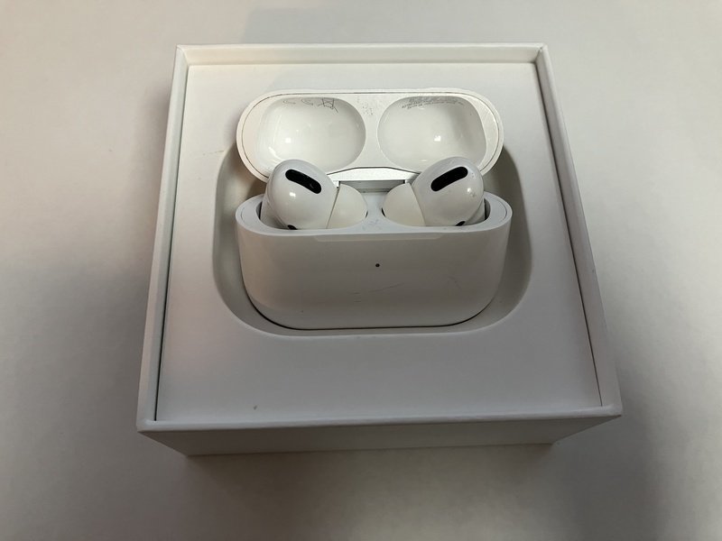 即発送可能】 FG066 AirPods Pro 第1世代 MLWK3J/A 箱/付属品あり