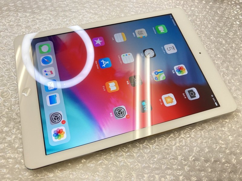 HF026 iPadAir 第1世代 Wi-Fiモデル A1474 16GB シルバー