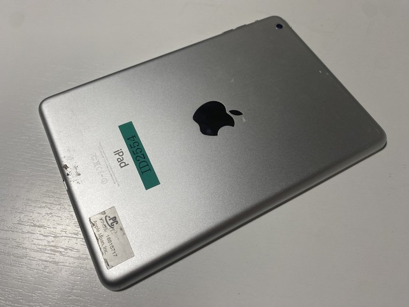 IC254 iPad mini 2 Wi-Fi シルバー 16GB_画像2