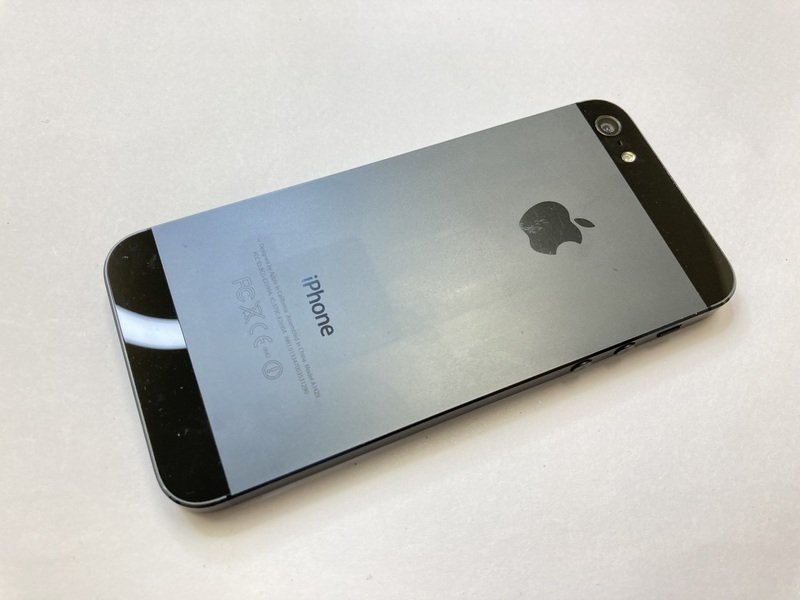 HF616 SoftBank iPhone5 64GB ブラック 判定◯ ジャンク ロックOFF_画像2