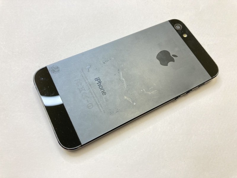 HG138 SoftBank iPhone5 16GB ブラック 判定◯ ジャンク ロックOFF_画像2
