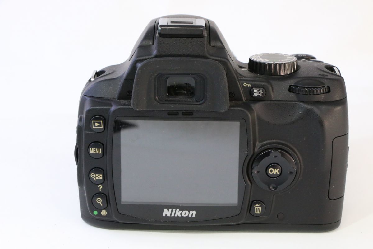 極上品■Nikon D60 + AF-S DX NIKKOR 18-55mm F3.5-5.6G VR■ショット数わずか167回■バッテリーなし・チャージャーなし■EE1135_画像3