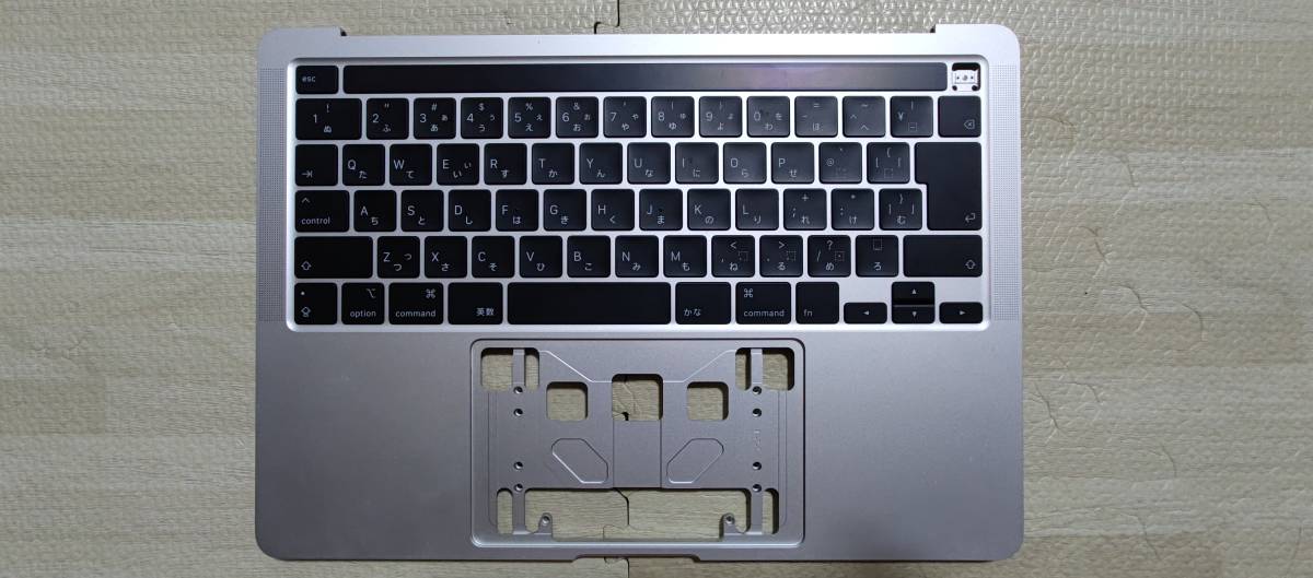 ★美品★Macbook Pro 2020 13インチ Thunderbolt 3ポートx2 A2289用JIS配列キーボード及びパームレスト(シルバー色)