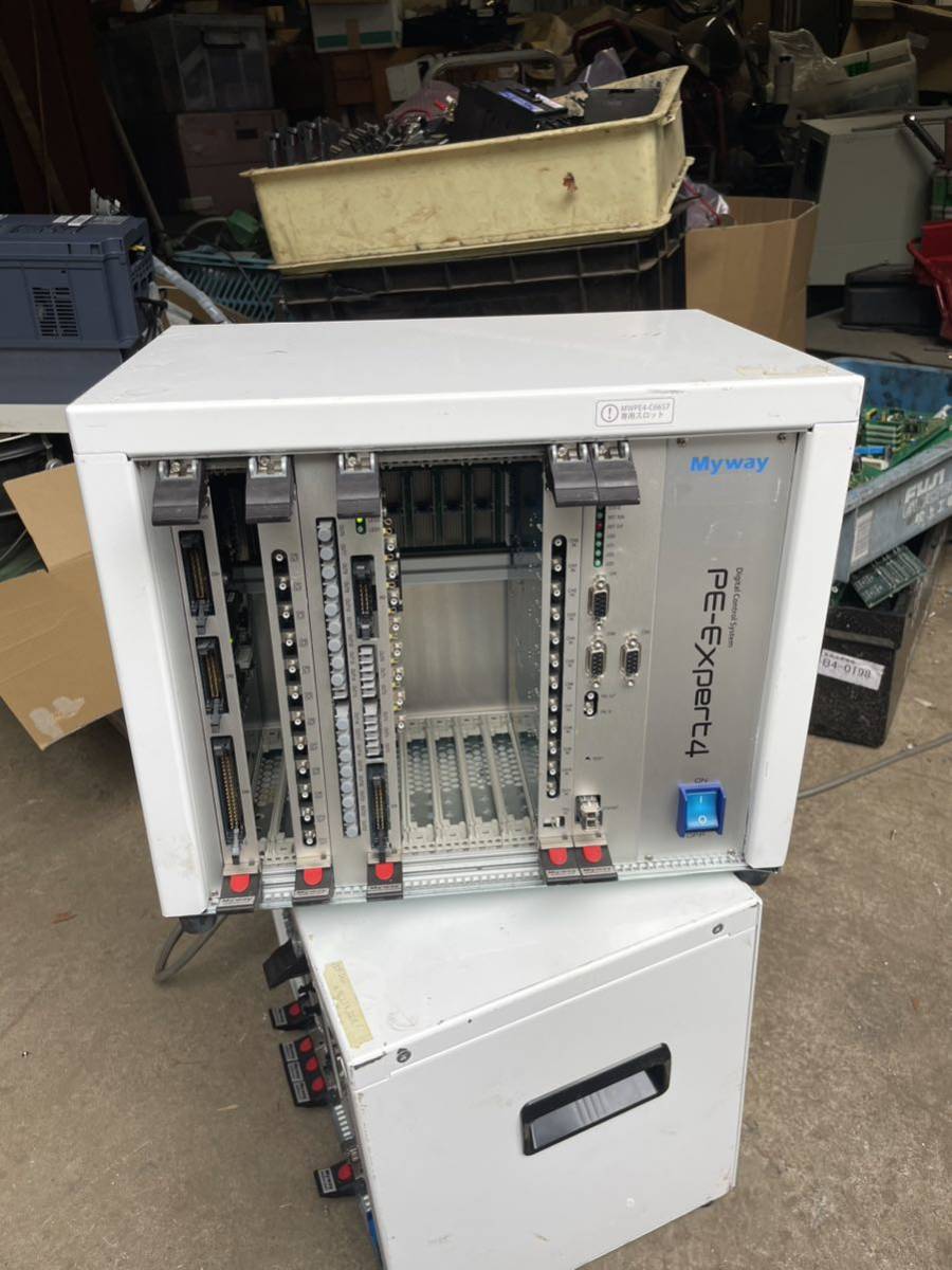 在庫限り】 F74。PE-Expert4 デジタル制御システム。通電動作可. https