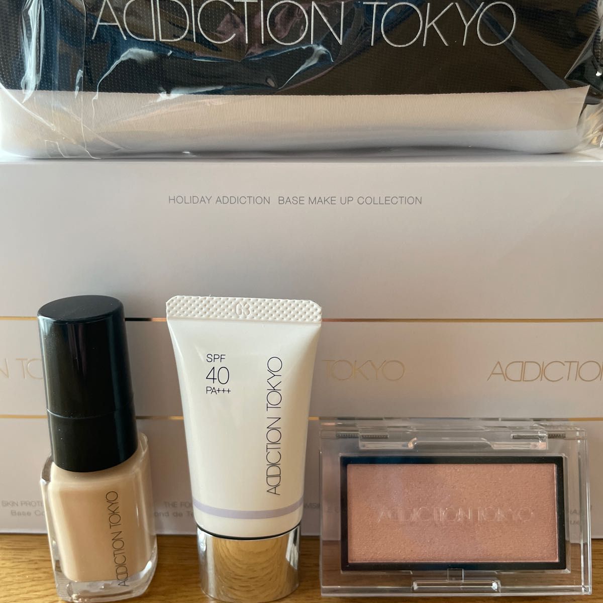 ADDICTION アディクション　ホリデー　アディクション　ベースメイクアップ　コレクション　102