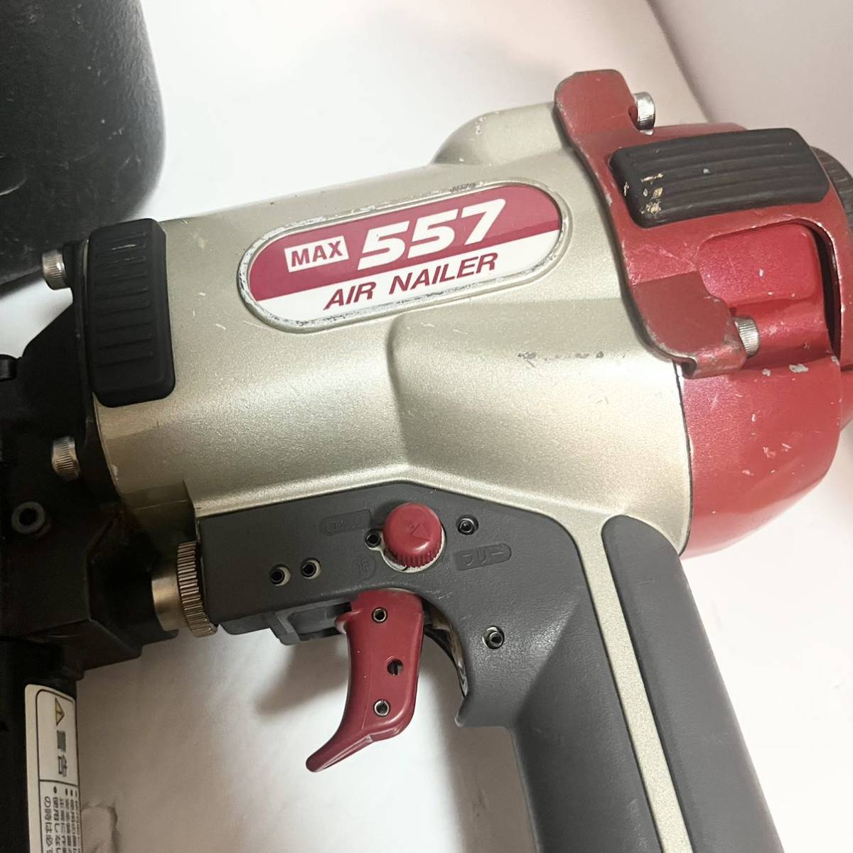 MAX マックス エアネイラ TA-557/957Tフロア エアー釘打ち機|Yahoo