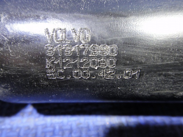 Volvo ボルボ V40 MB4164T 等 純正 リア ショック 左右 31317960 [2296]_画像3