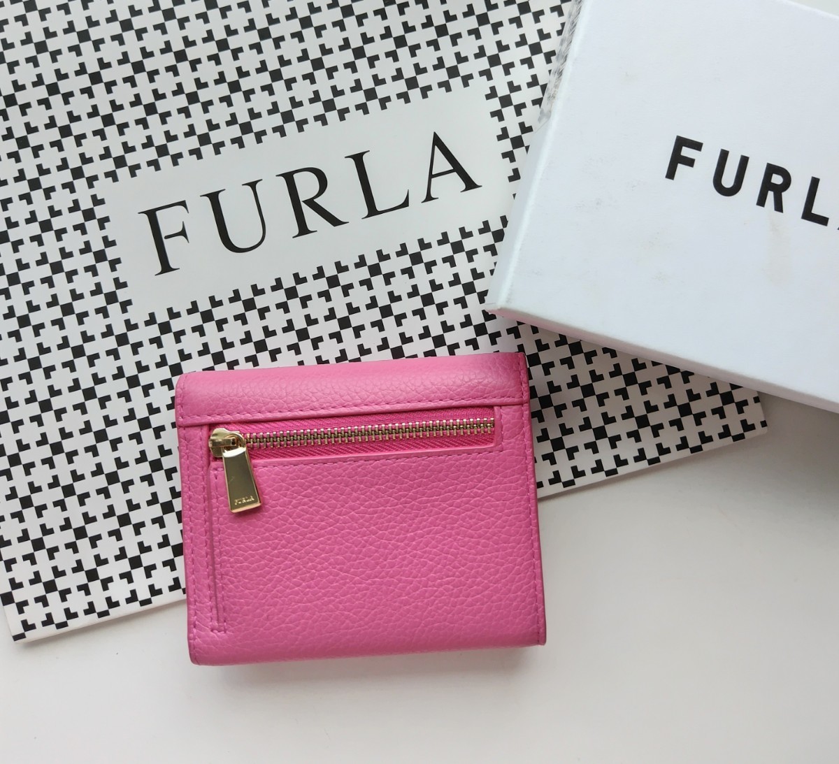 新品】 FURLA BABYLON 三つ折り財布 ピンク 新作｜Yahoo!フリマ（旧