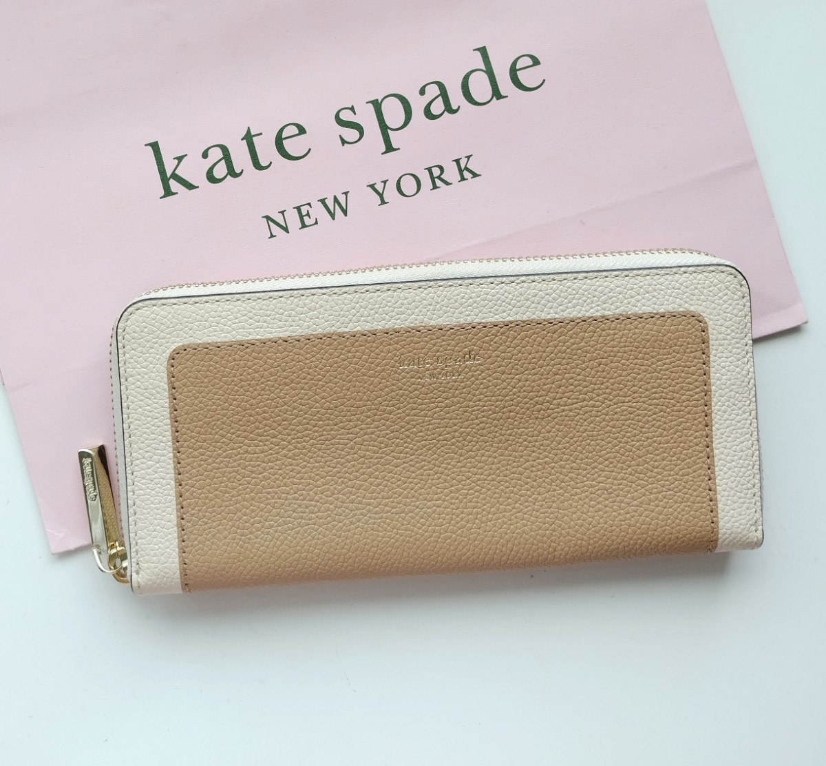 【新品】kate spade　長財布　ラウンドジップ　ベージュ