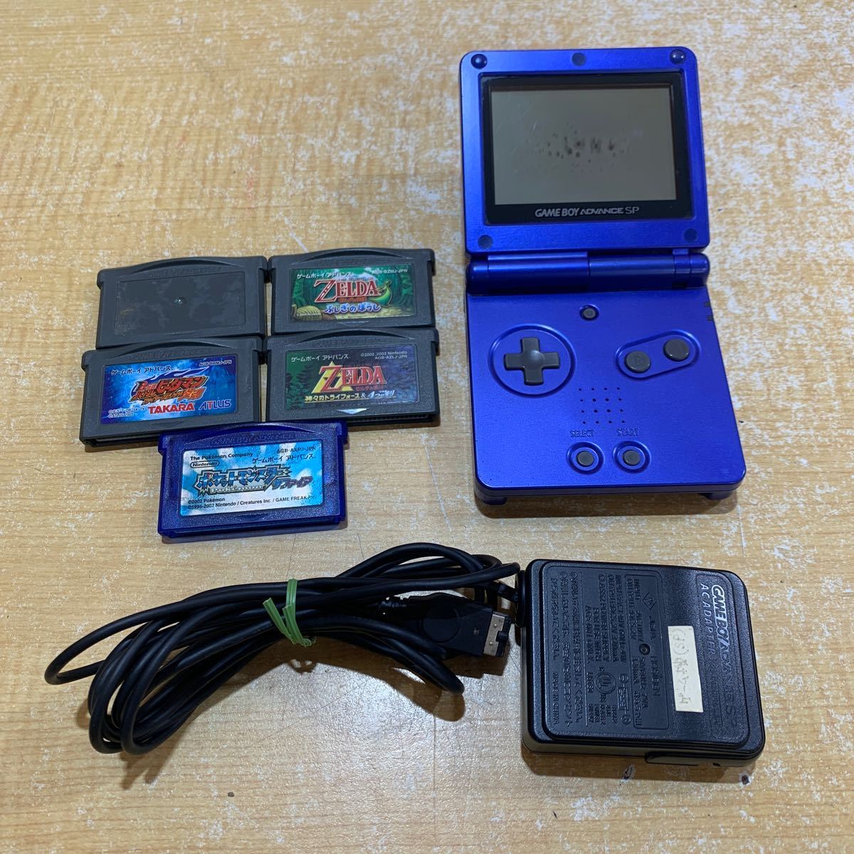 ○ 任天堂 ゲームボーイアドバンスSP 本体 AGS-001 + ソフト 5点セット