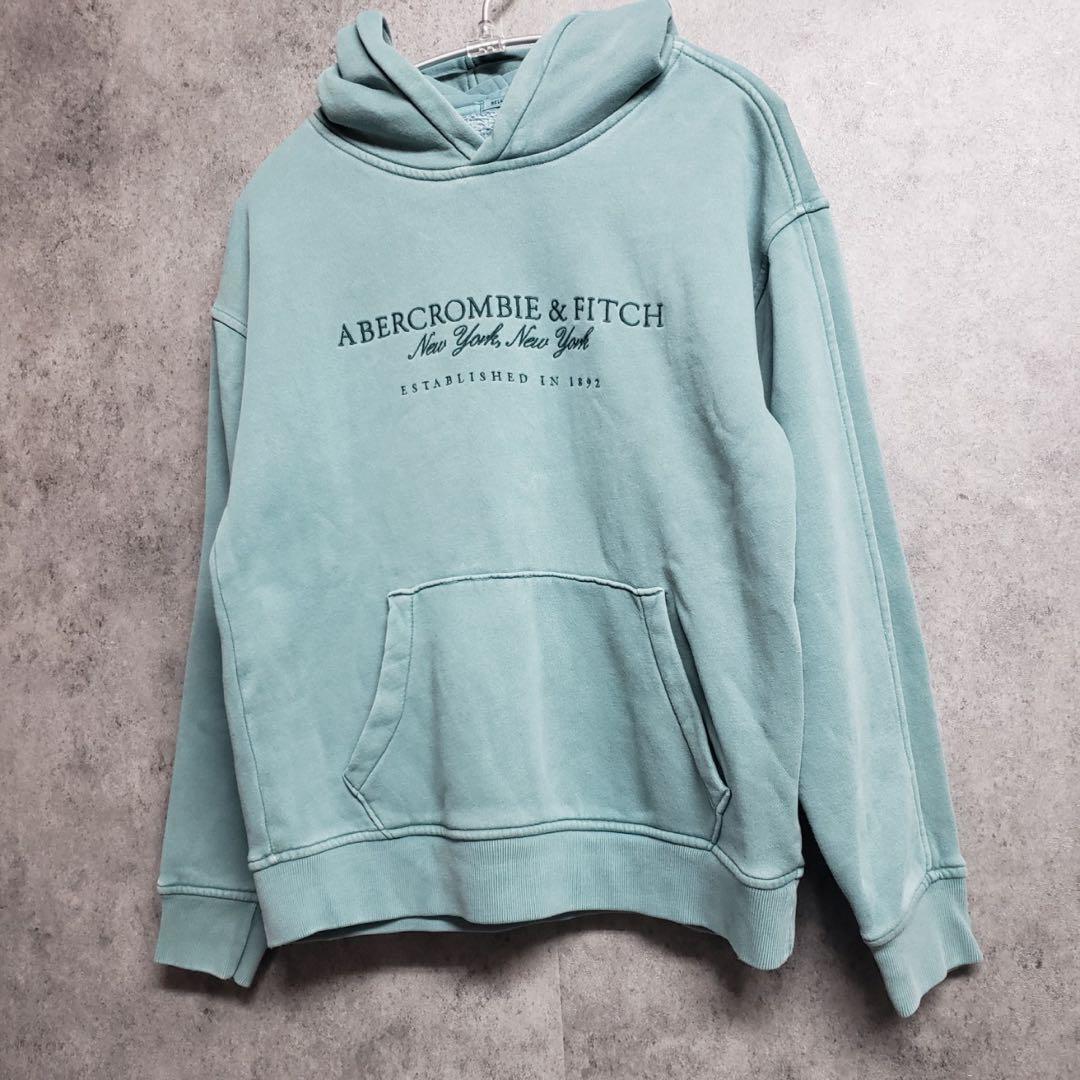 *Abercrombie & Fitch* micro Logo pop over 