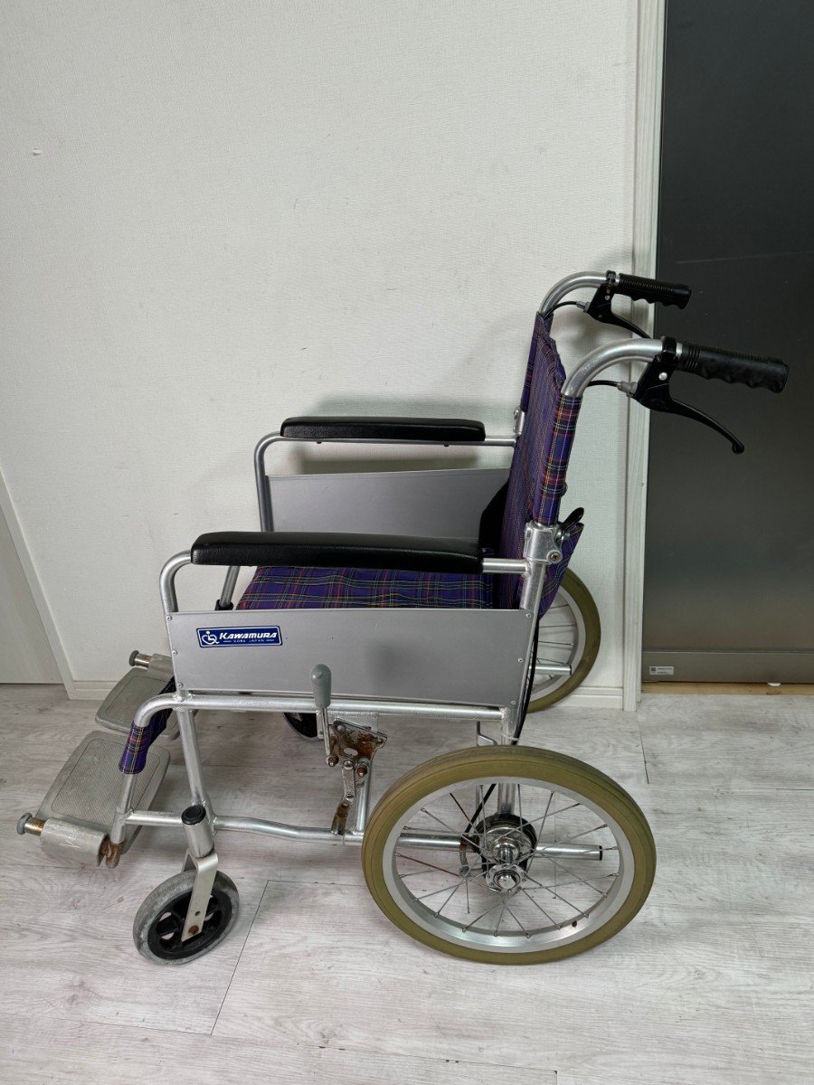 即納　標準型車いす（介助式）　KA301SB　カワムラサイクル社製　折りたたみ　送料2500円 東京池袋　車椅子 折りたたみ_画像7