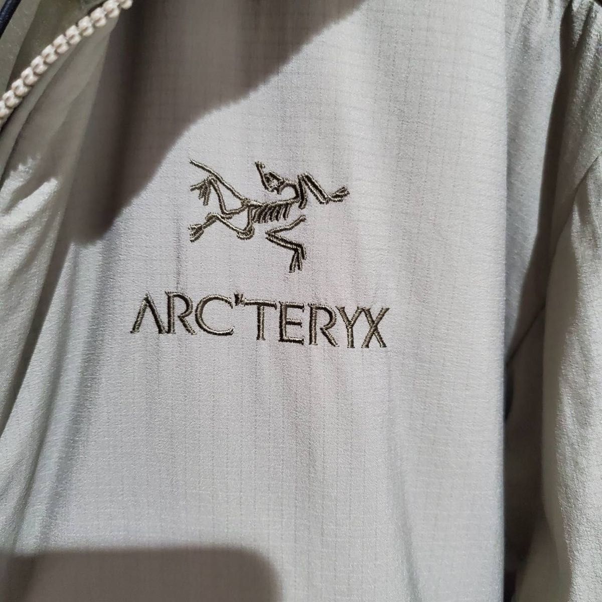 ARC'TERYX Atom AR Hoody Distortion|Yahoo!フリマ(旧PayPay ARC'TERYX Atom AR Hoody Distortion|Yahoo!フリマ(旧PayPay