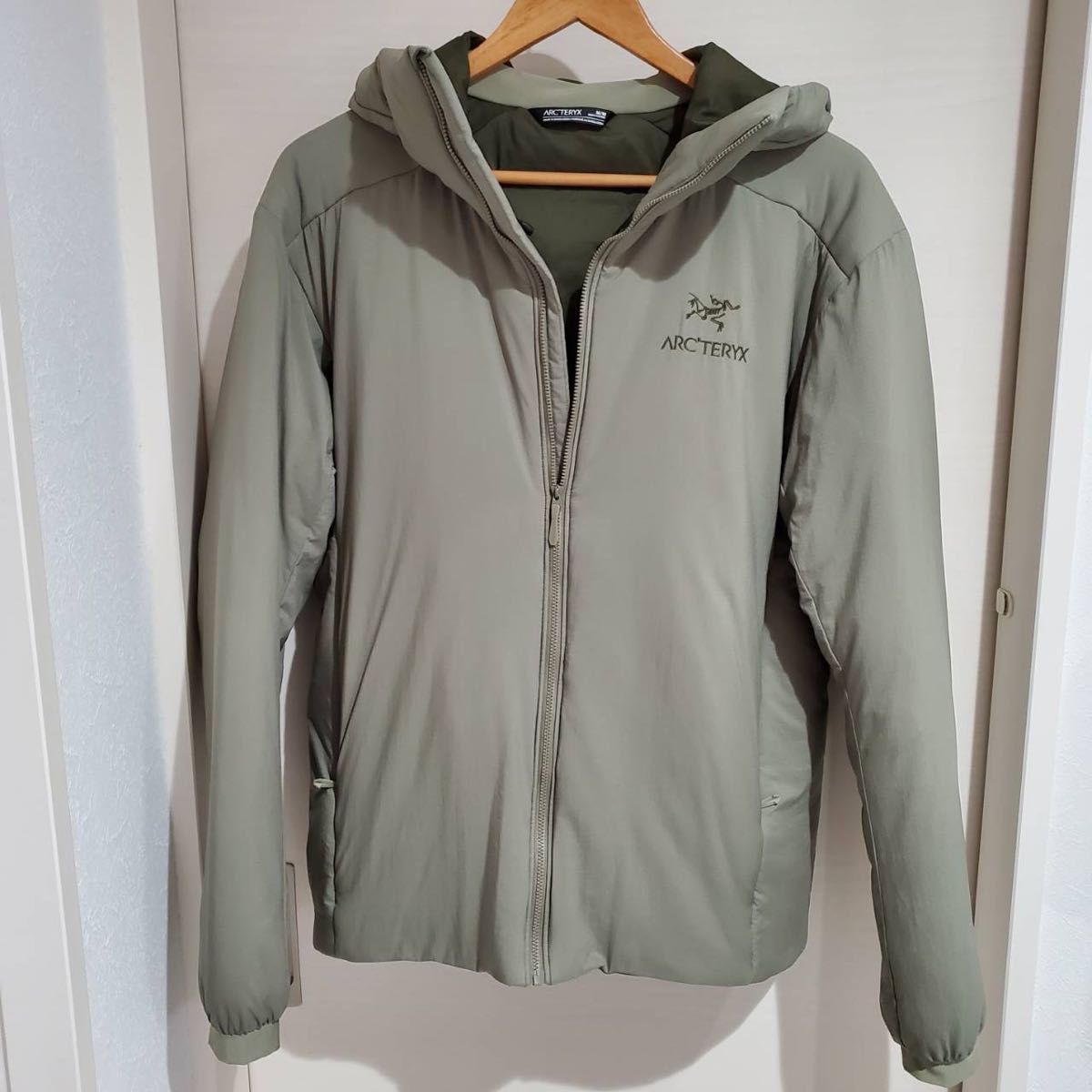 ARC'TERYX Atom AR Hoody Distortion|Yahoo!フリマ(旧PayPay ARC'TERYX Atom AR Hoody Distortion|Yahoo!フリマ(旧PayPay