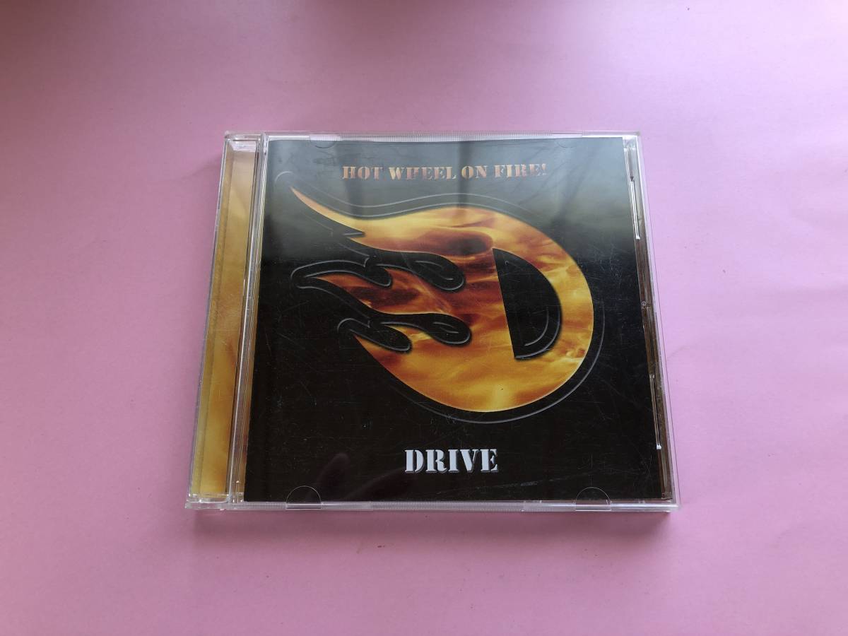 DRIVE　　HOT　WHEEL　ON　FORE!　歌詞カード付き_画像1