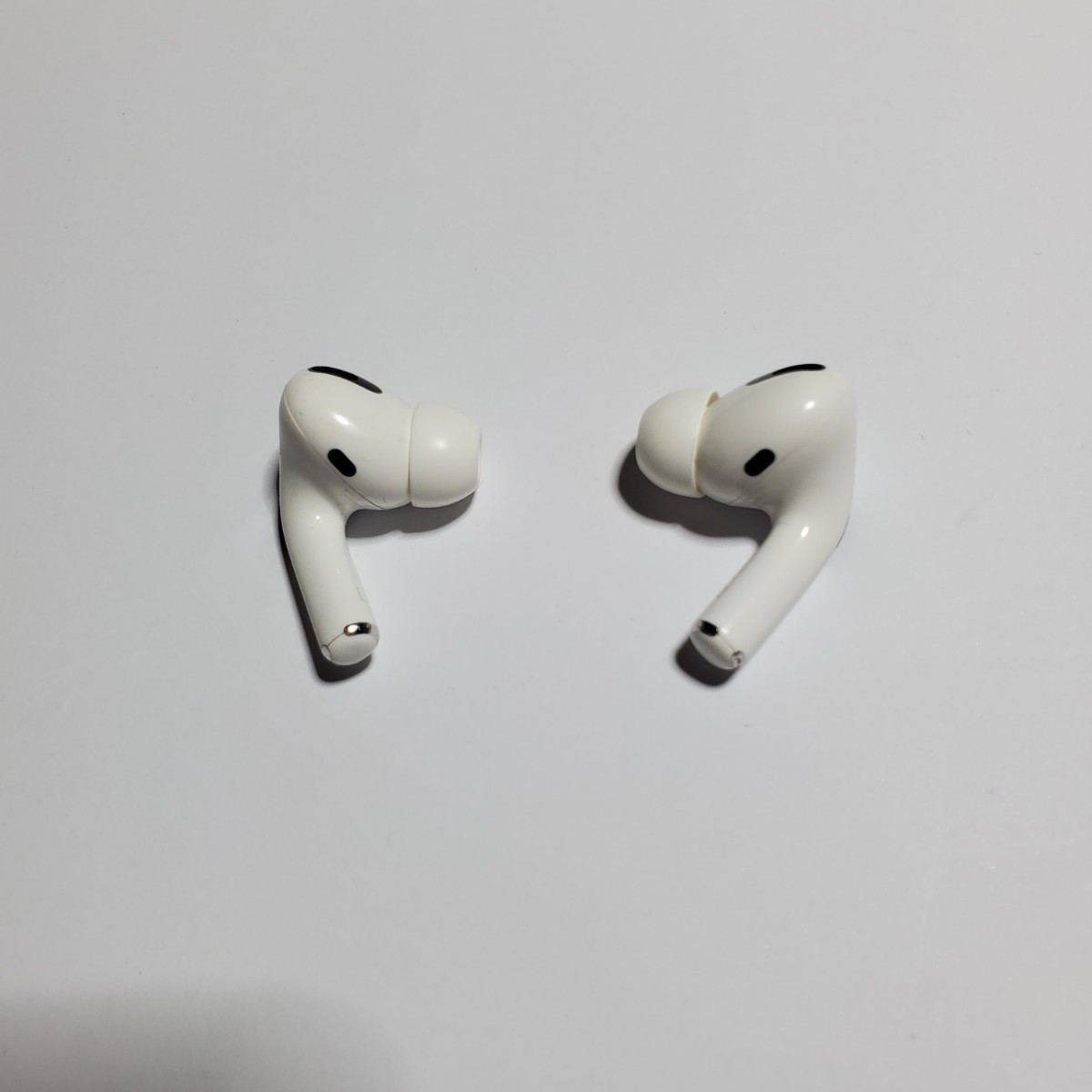 カタログギフトも！ APPLE AirPods MWP22J/A イヤホンのみ イヤー