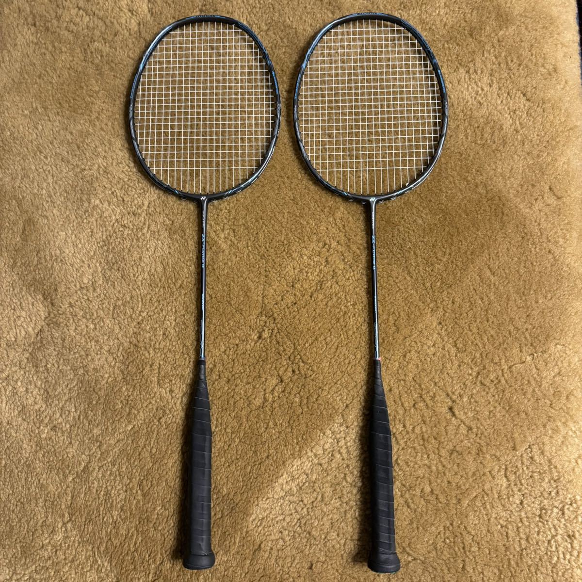 希少な4UG5 2本セット YONEX ボルトリックZフォース2 ヨネックス