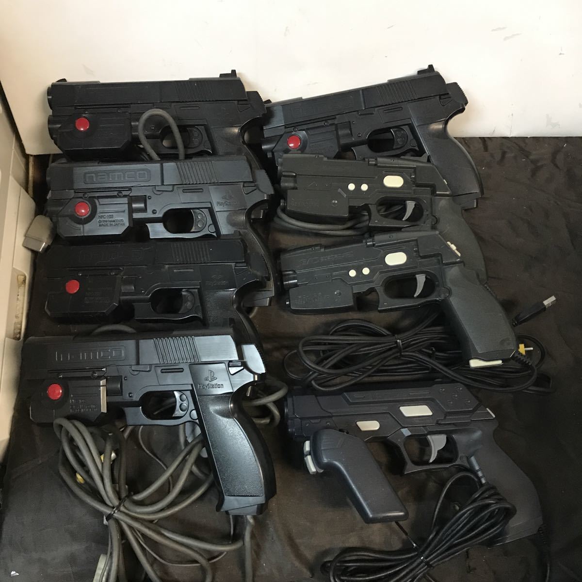 PS PS2、PS3用 ガンコン ガンコン2 ガンコン3 8個セット 動作 PS PS2、PS3用 ガンコン ガンコン2 ガンコン3 8個セット 動作