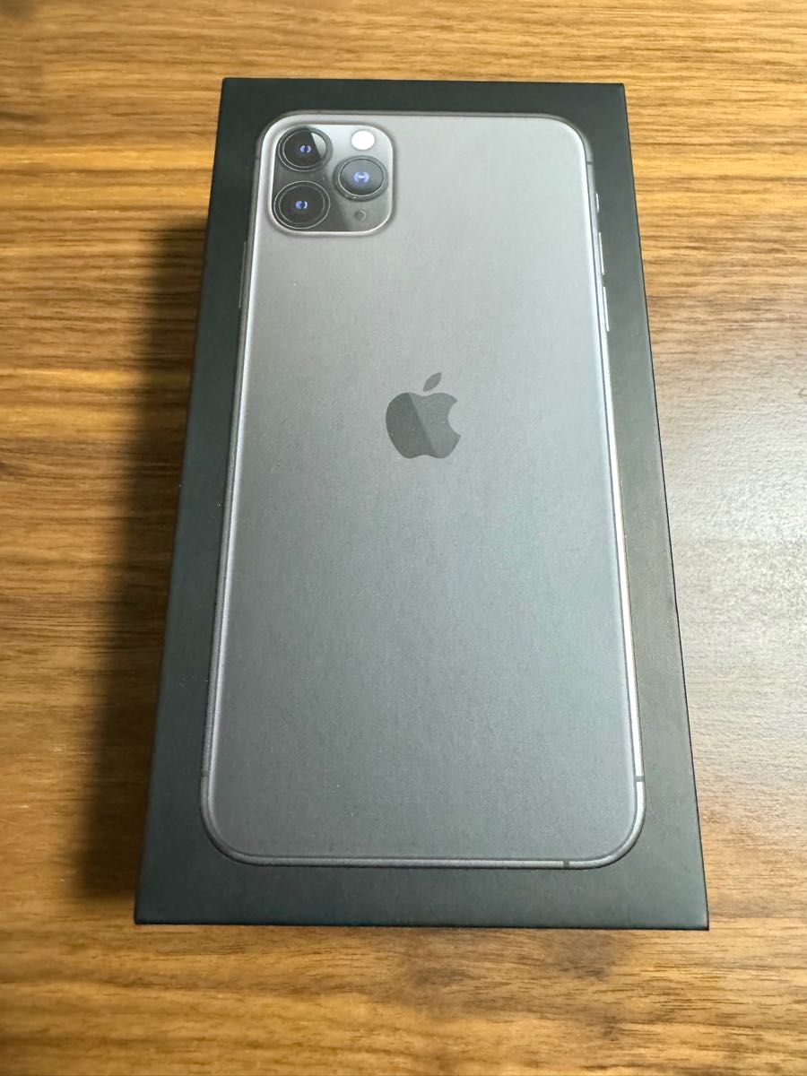 【美品】iPhone11promax 256GB スペースグレイ SIMフリー