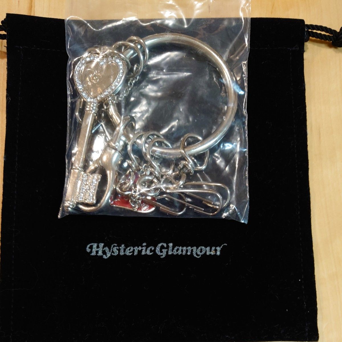 ☆新品未使用☆HYSTERIC GLAMOURヒステリックグラマー　リングキーフォルダー