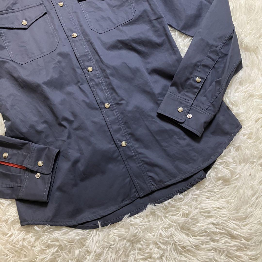 【新品タグ付き】 PRADA プラダ 長袖シャツ ネイビー ロゴプレート コットン Lサイズ スポーツ ドレスシャツ カジュアルシャツ 赤タグ