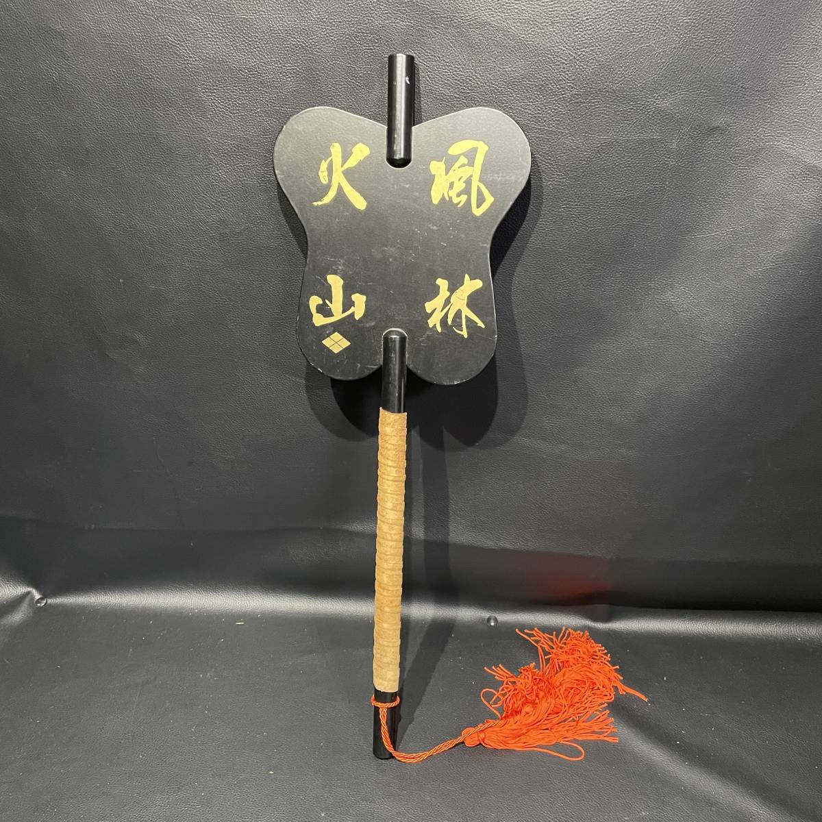 武田信玄 軍配 風林火山 金属製 革/レザー 無双 重さ約1Kg X577-日本