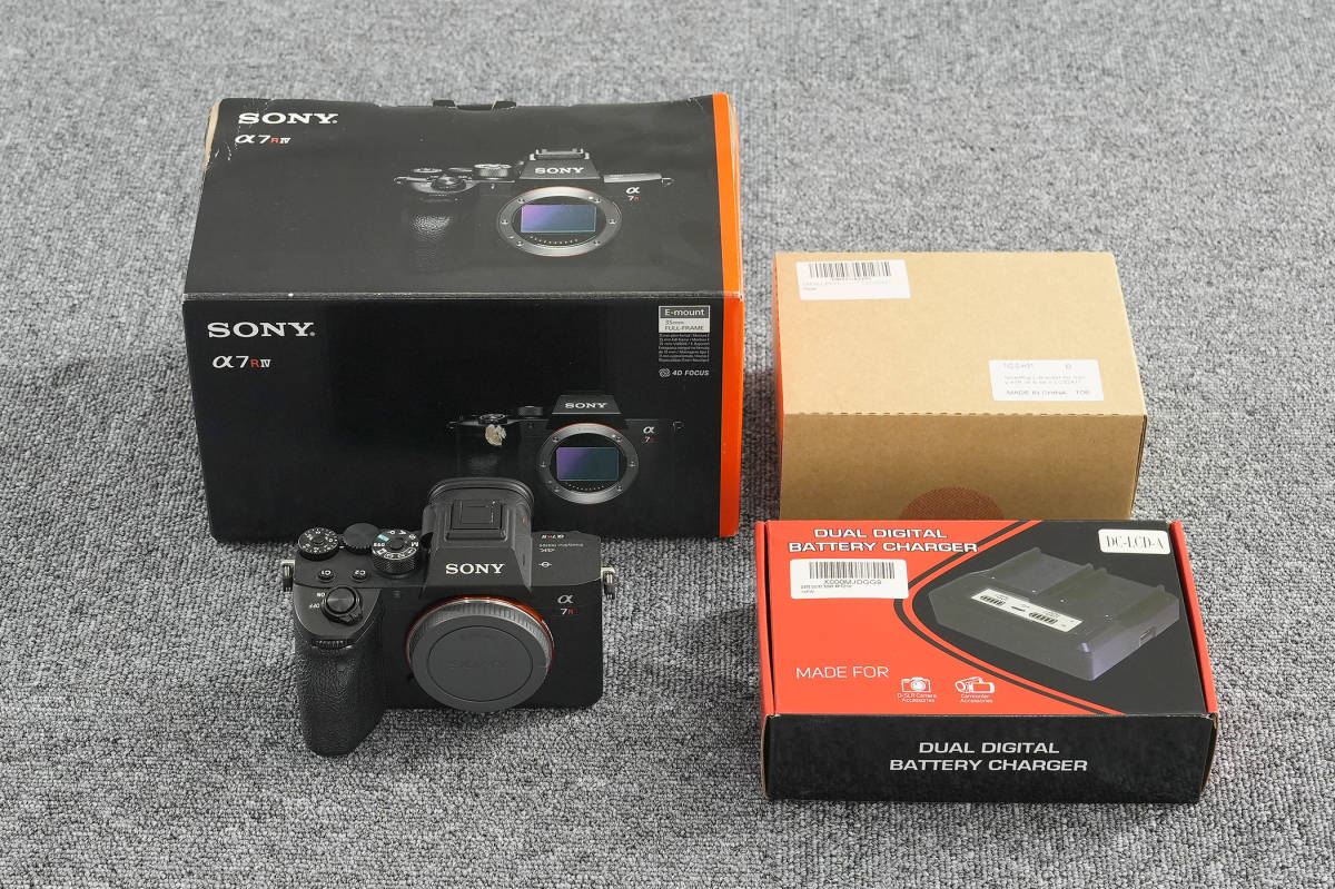 激安/新作 α7RⅣ ソニー SONY ☆ ボディ ☆ LCS2417 SmallRig L