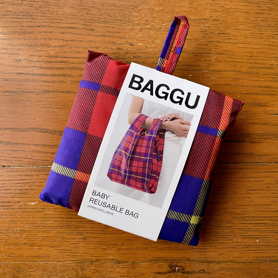 BAGGU　BABY BAGGU　2023秋冬　タータンレッド（日本限定）　ベビーバグゥ　エコバッグ_画像2