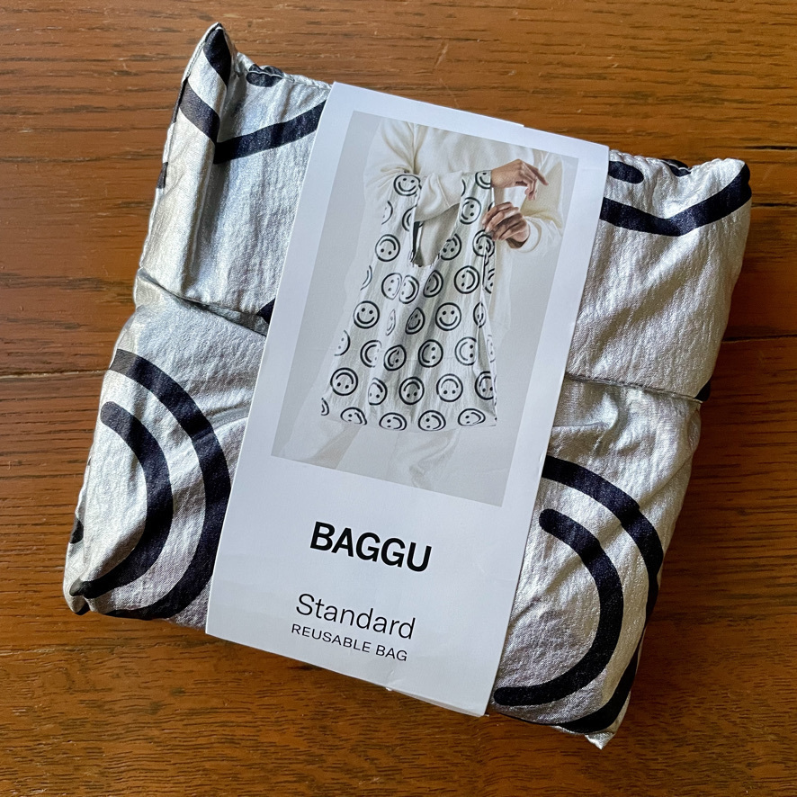 BAGGU　STANDARD BAGGU　廃番品　2022秋冬　メタリックハッピー　スタンダードバグゥ　エコバッグ_画像2