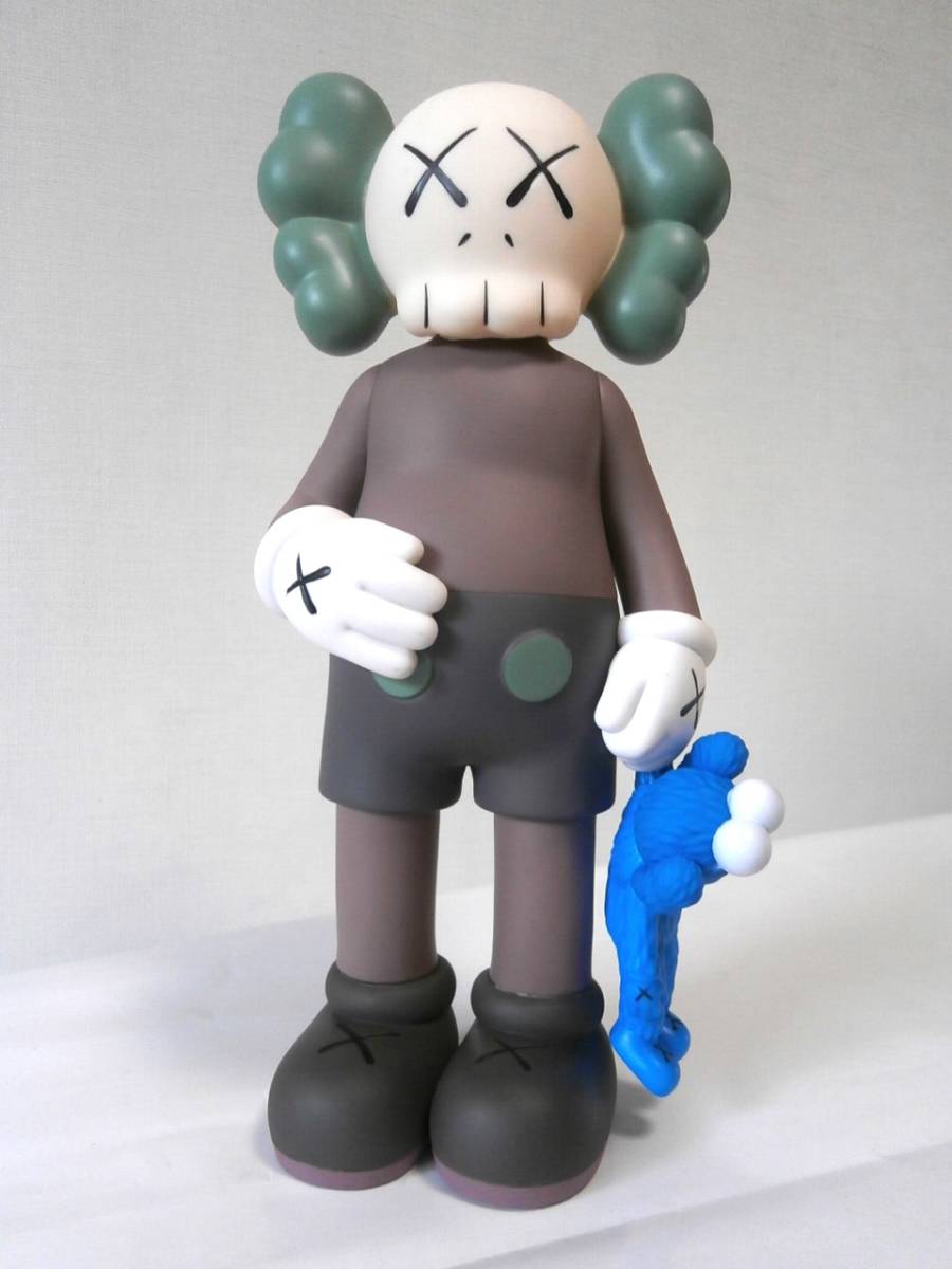 KAWS SHARE フィギュア 【MEDICOMTOY】 カウズシェアメディコムトイ