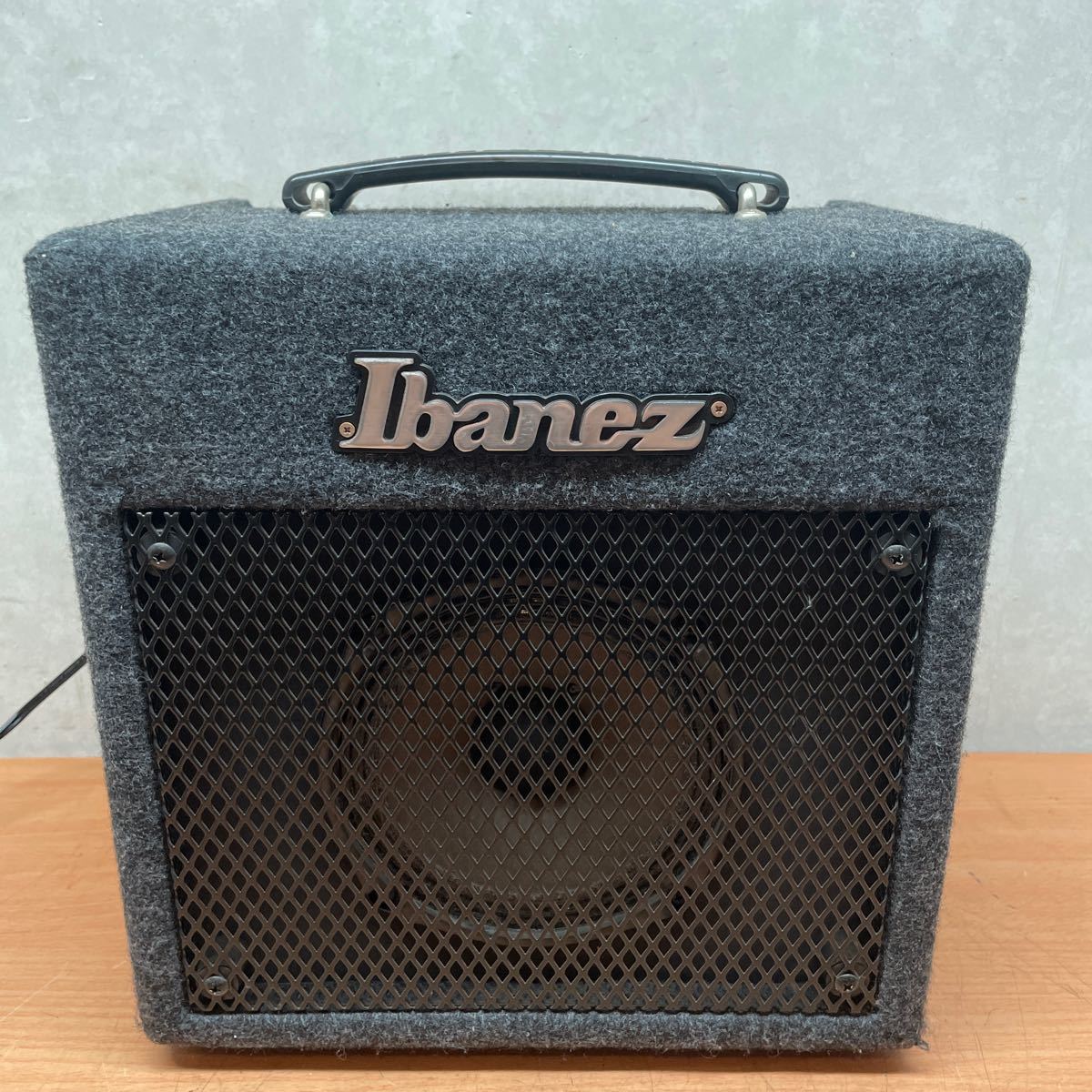 Ibanez Bass усилитель IBZ-B