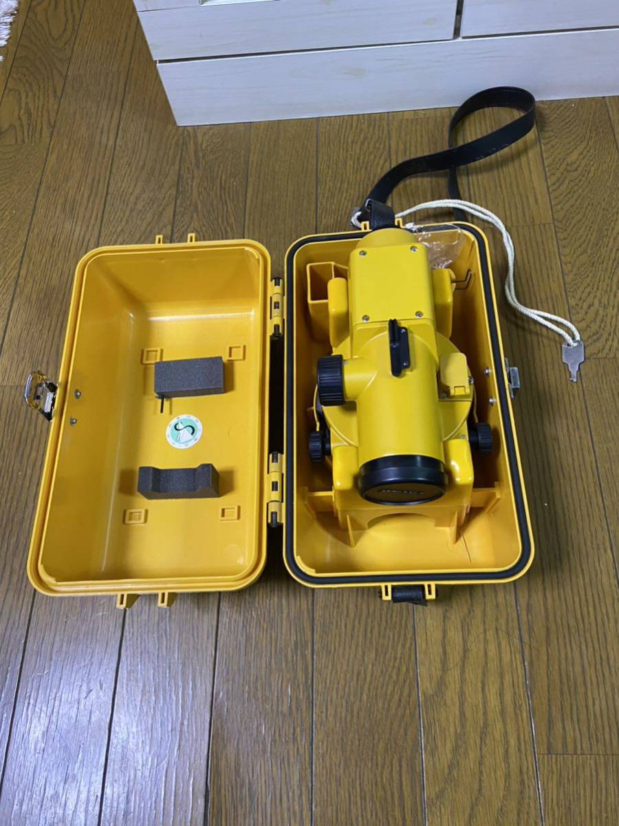 ★測量ＴＯＰＣＯＮ☆トプコン（自動）オ－トレベル AT-F6 測量機器 建築 本職 土木 現場 土地 望遠鏡 未使用保管品？★1013_画像1