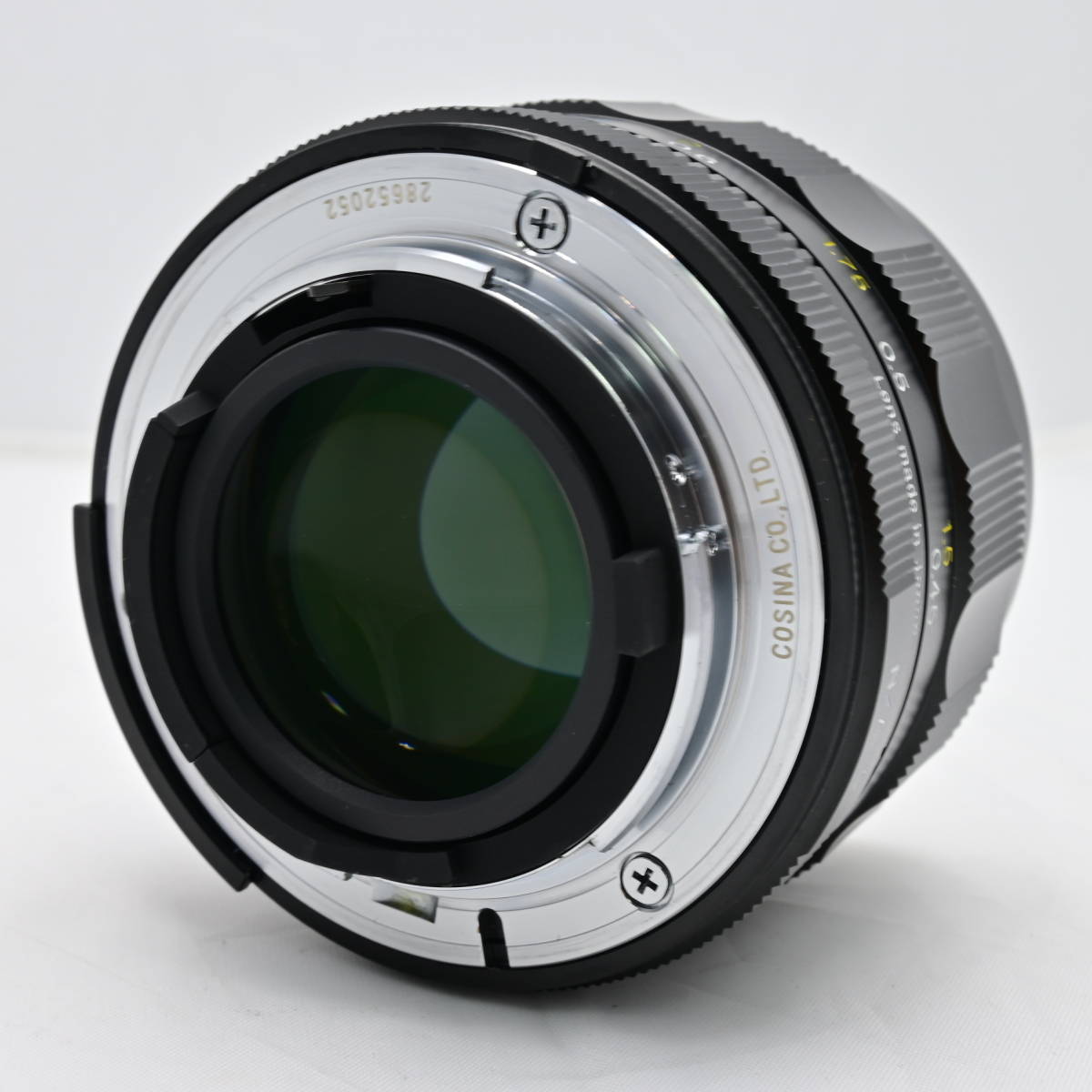 VoightLander 単焦点レンズ NOKTON 10.5mm F0.95 Micro Four VoightLander 単焦点レンズ NOKTON 10.5mm F0.95 Micro Four