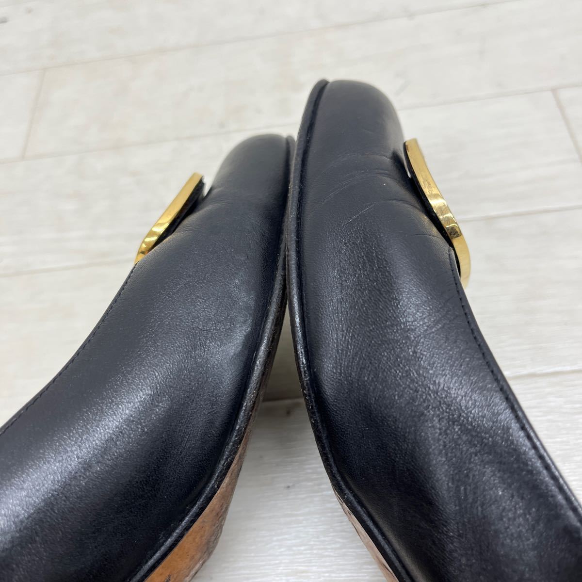 1201◎ ⑥ イタリア製 Salvatore Ferragamo サルヴァトーレフェラガモ 靴 シューズ パンプス ヒール ブラック レディース5.5(23.0相当)_画像10