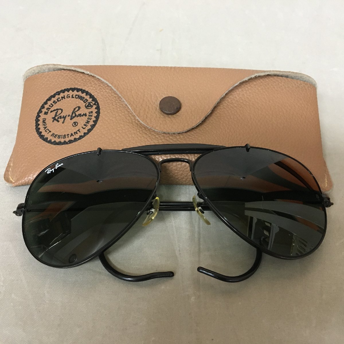 メーカー再生品】 【中古品A】Ray・Ban (レイバン) ケース付き（管理