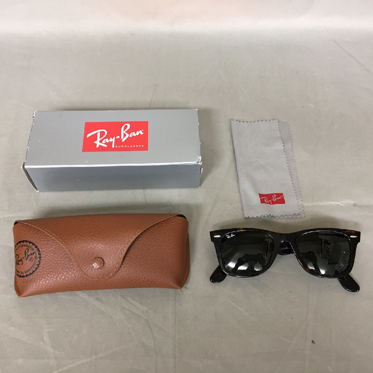 大人気新品 (レイバン) 【中古品A】Ray・Ban サングラス italy（管理