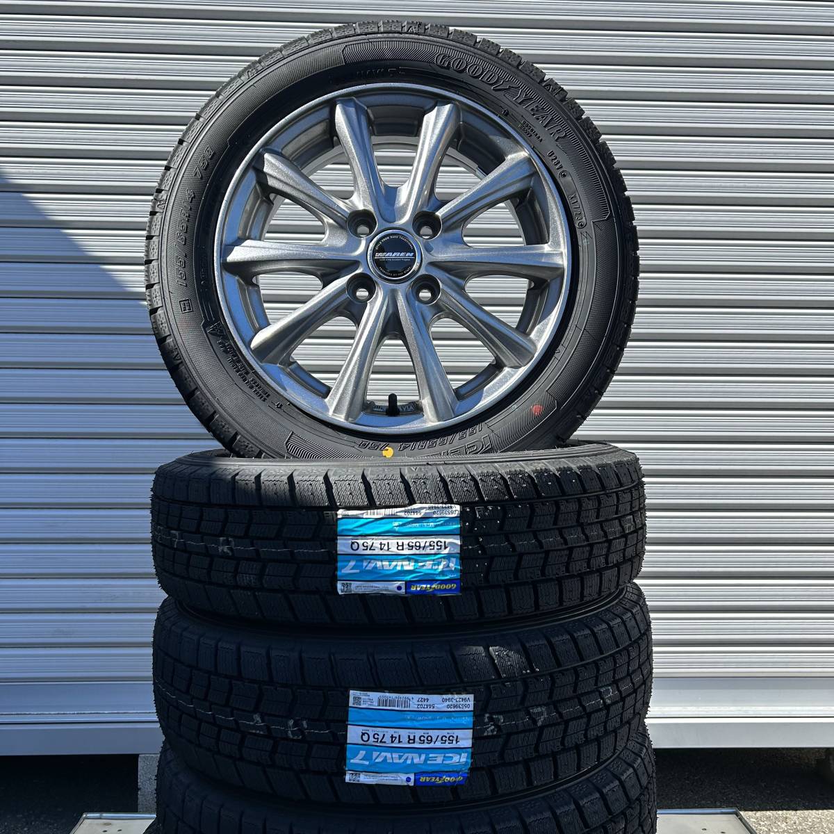 ★2023年製 未使用タイヤ★ グッドイヤー アイスナビ7 155/65R14 4本 中古アルミ 付 スタッドレス 軽自動車 ダイハツ スズキ ホンダ_画像1