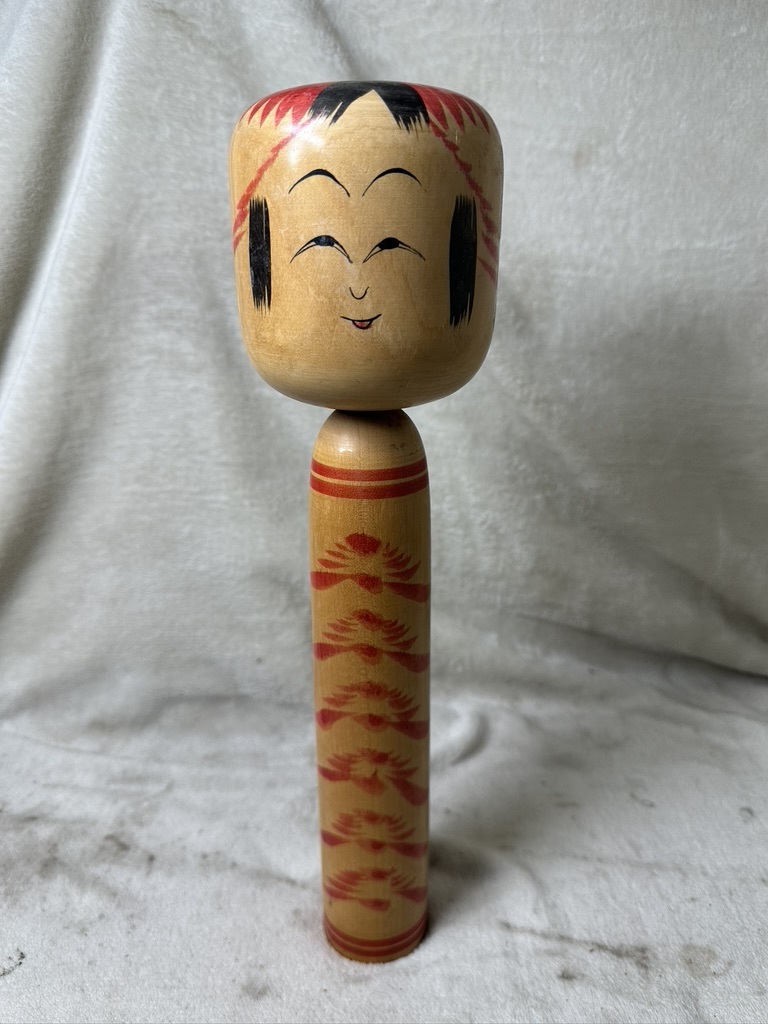 H0104 伝統こけし 佐藤丑蔵 高さ約37cm 木地玩具 置物 インテリア 民芸品 伝統 木製 こけし