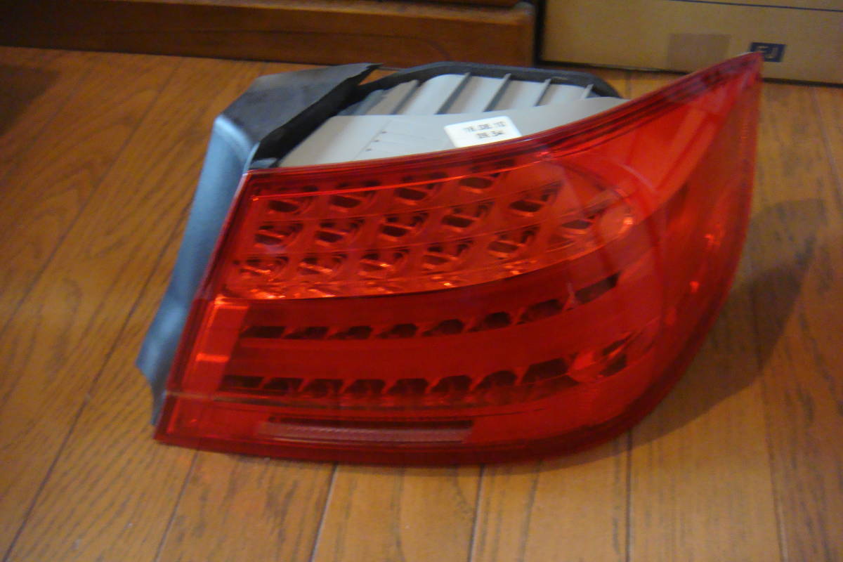 BMW 3 series E92 latter term original coupe LED tail lamp for 1 vehicle set retro Fit Harness attaching M3 335 320