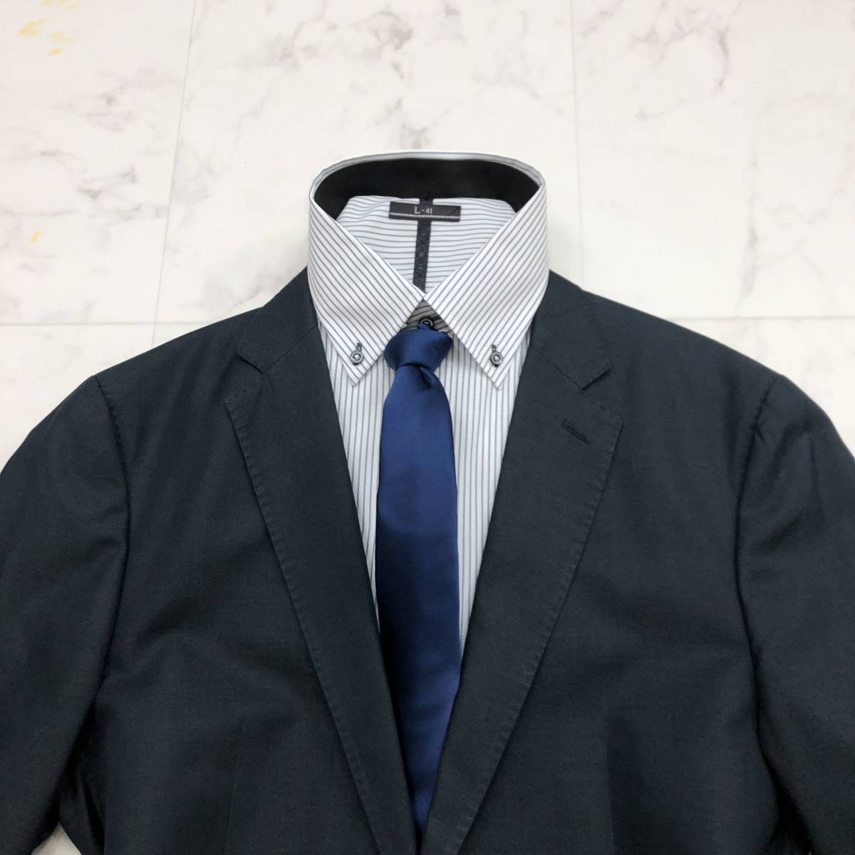 全日本送料無料 L メンズ BOSS】シングルスーツ 圧巻の高級感